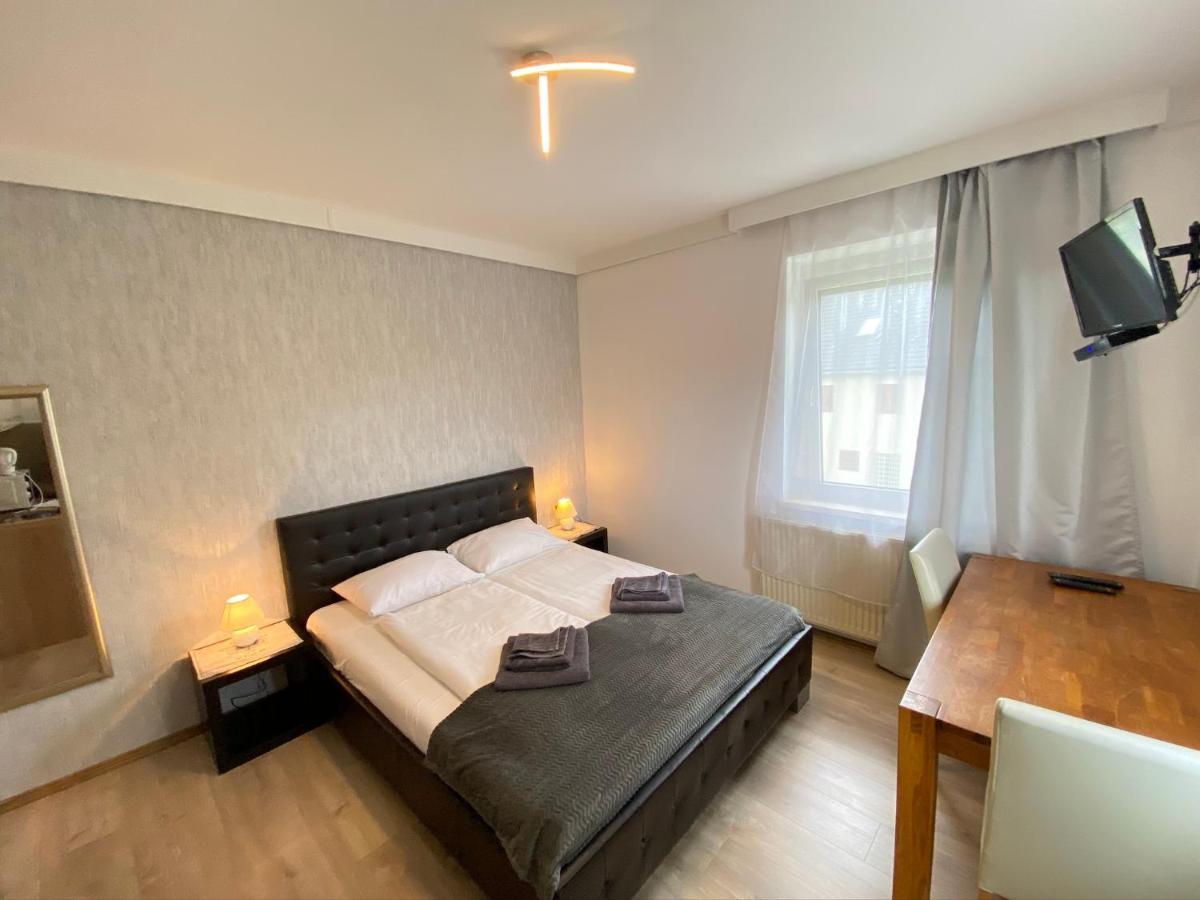 Pension Guenther Graz Esterno foto